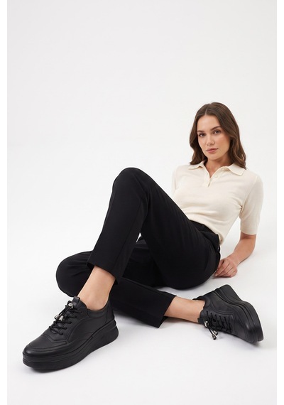 Gönderir Kadın Siyah Bağcıklı Hakiki Deri Sneaker Ddza85245738