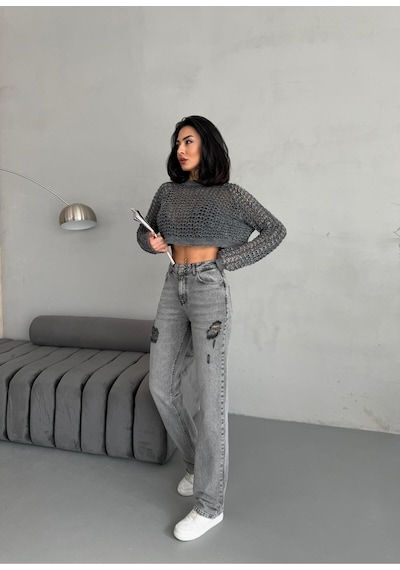 Kadın Straight Jean Yırtık Detaylı Ara Bel Boru Paça Kot Pantolon Gri Gri