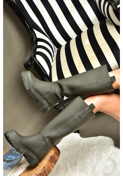 Fox Shoes Kalın Tabanlı Kadın Çizme R973201109 Füme