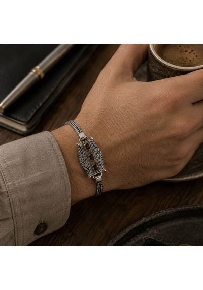 Simurg Jewellery 925 Ayar Gümüş Kırmızı Taşlı Erkek Bileklik