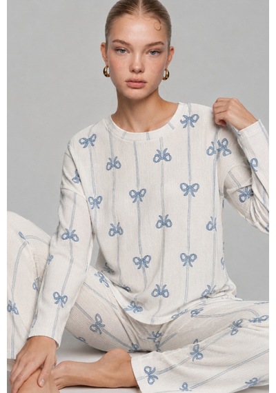 Kadın Desenli Nefes Alan Ekru Pijama Takımı 4690