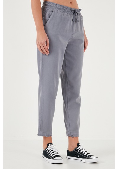Lela Pamuklu Normal Bel Regular Fit Düz Paça Bayan Pantolon 668Yp42282S4 Gri