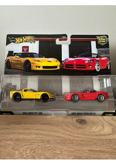 Hot Wheels Dodge Corvette 2li Set Çok Renkli