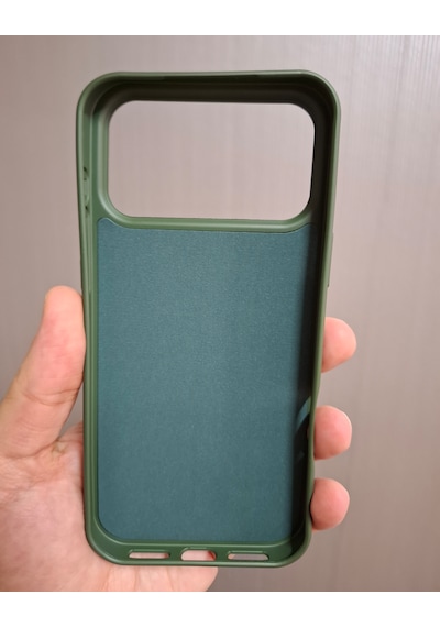 Apple Uyumlu iPhone 17 Pro Max Logolu İçi Kadife Silikon Lansman Kılıf Haki
