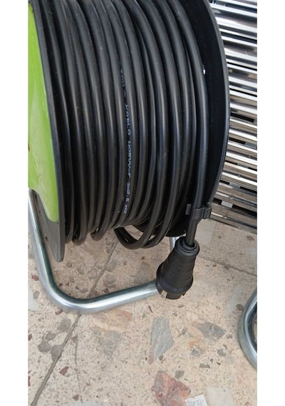 Makaralı Uzatma Kablosu - 3x2.5 Ttr 25 Metre 1