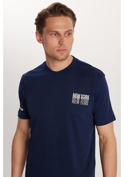 Tudors Erkek Slim Fit Dar Kesim Pamuklu Düz Basic Baskılı Bisiklet Yaka Lacivert Tişört-33805 Lacivert Tudors Erkek Slim Fit Dar Kesim Pamuklu Düz Basic Baskılı Bisiklet Yaka Lacivert Tişört-33805 Lacivert