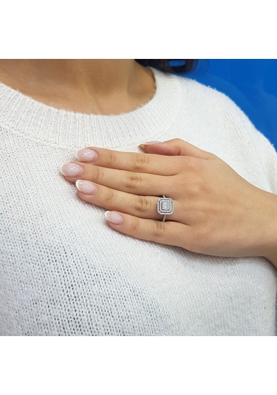Lova 0,54 Karat Baget Pırlanta Yüzük - 1030297
