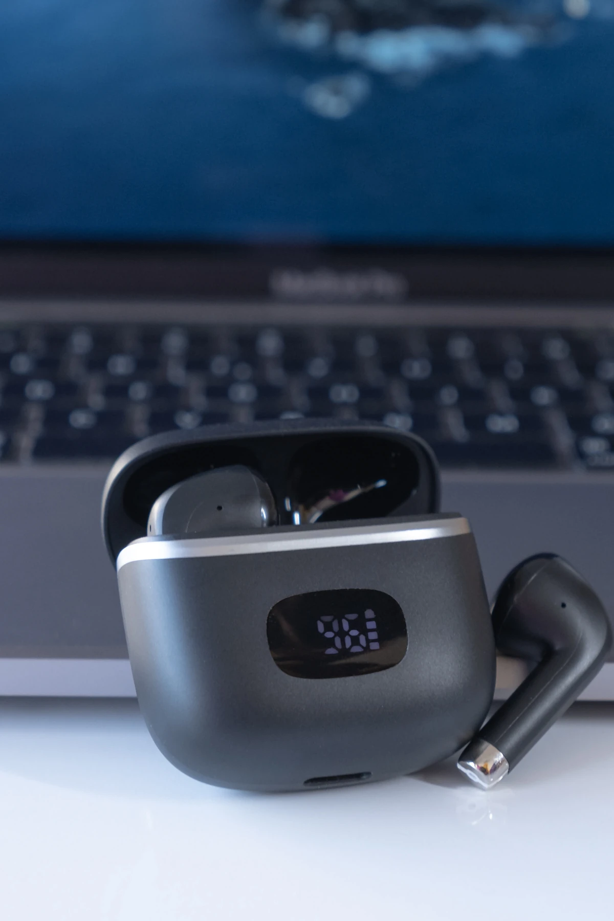 Xkın-tws82 Model Open-ear Klipsli Küpe Tasarım True Wireless Bluetooth