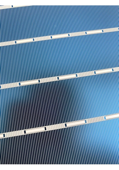 Güneş Paneli Hücresi 5.619w 22.3% 156x156mm 120 Adet