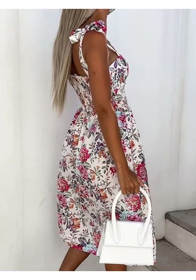 Efnaz Style Kadın Askılı Kalp Yakalı Yandan Yırtmaçlı Midi Süprem Elbise Pembe