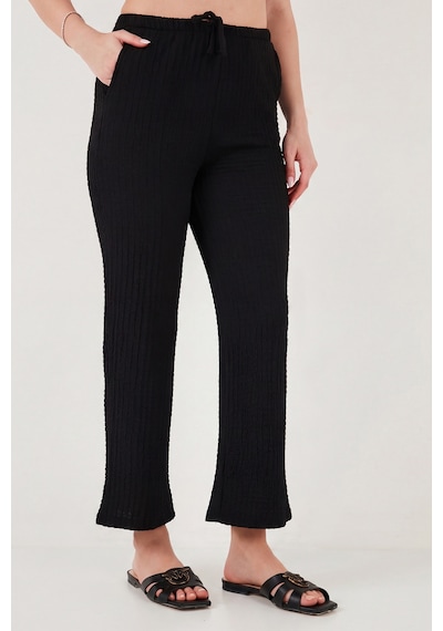 Lela Regular Fit V Yaka Yelek-pantolon Gofre Takım Bayan Takım 5866484 Siyah Lela Regular Fit V Yaka Yelek-pantolon Gofre Takım Bayan Takım 5866484 Siyah