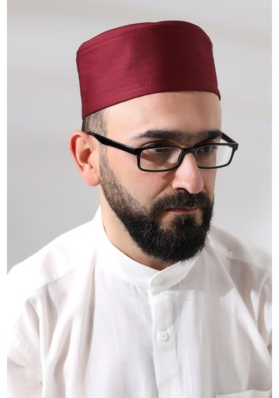 Bordo Kapitone Elif Vav Nakışlı Kalıp Namaz Takkesi Bordo
