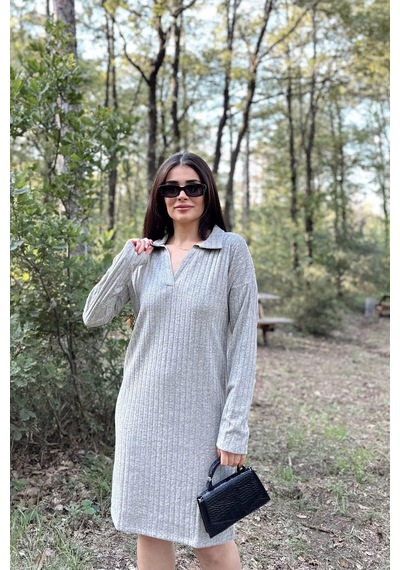 WeShaya Kadın Gri Polo Yaka, Kendinden Desenli, Basic Kalıp, Uzun Kollu Midi Triko Elbise Bakır WeShaya Kadın Gri Polo Yaka, Kendinden Desenli, Basic Kalıp, Uzun Kollu Midi Triko Elbise Bakır