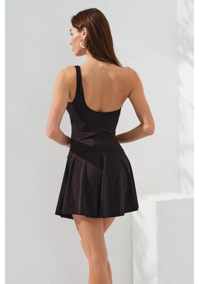 Pierre Cardin Kadın Siyah Tek Omuz Gold Tokalı Elbise Etekli Mayo Tül Detaylı Çıkarılabilir Askılı Kaplı Sade Pierre Cardin Kadın Siyah Tek Omuz Gold Tokalı Elbise Etekli Mayo Tül Detaylı Çıkarılabilir Askılı Kaplı Sade
