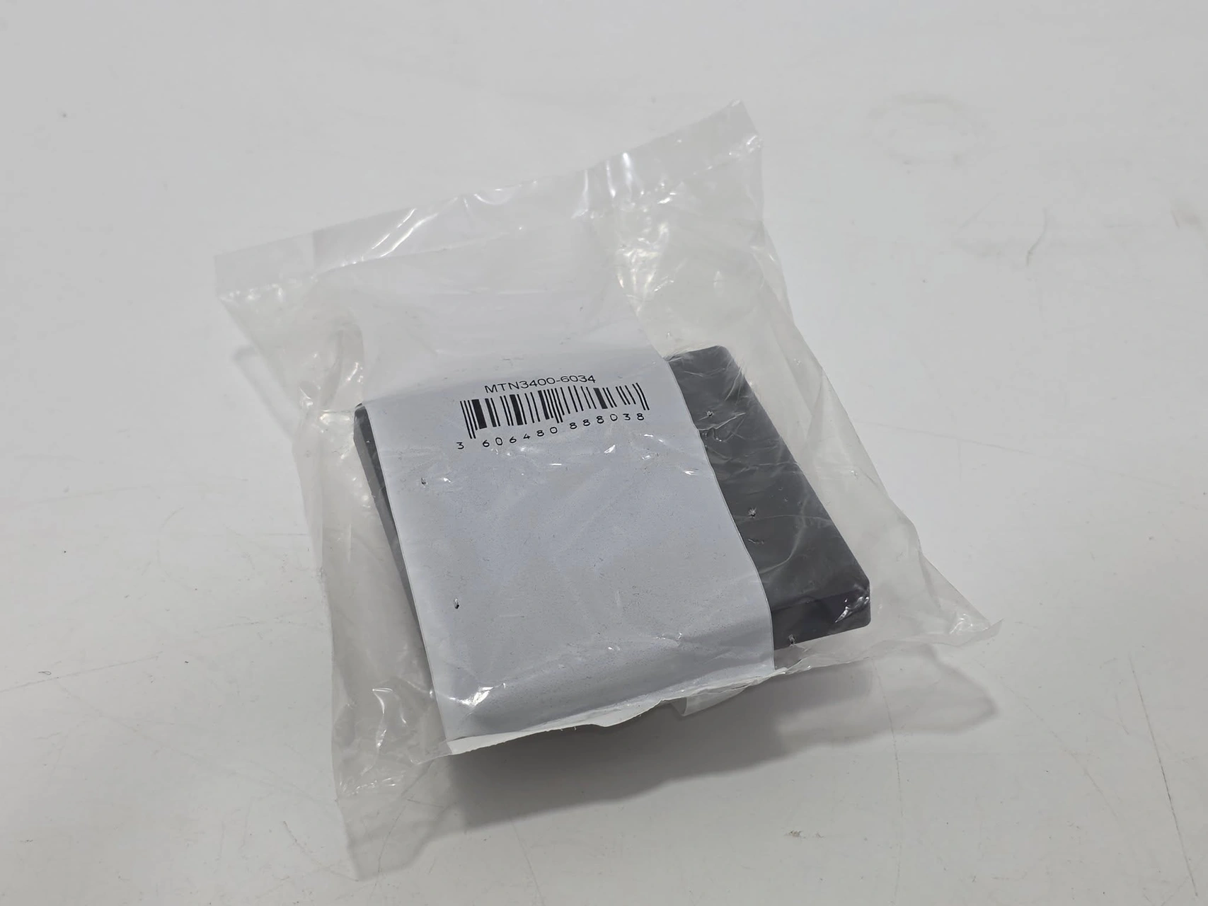 Schneider Mtn3400-6034 System Design Antrasit Komütatör