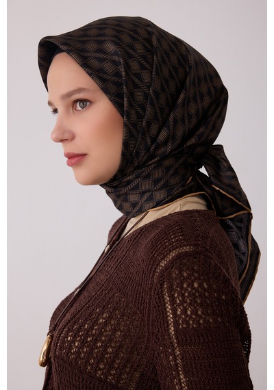 Belli Geometrik Desen %100 Twill İpek Eşarp Be25 Siyah