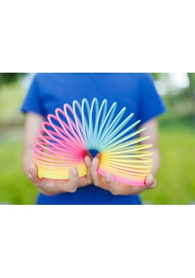 Büyük Boy Gökkuşağı Stres Yayı Oyuncak Stres Yayı - 8 Cm Çapında - 1 Adet
