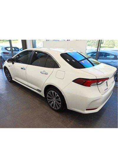 Toyota Corolla Uyumlu 2019 Kapı Kolu Kaplaması Nikelaj Anahtarsız Giriş