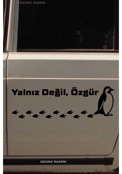 Nihilist Penguen Sticker Yalnız Değil Özgür Penguen Araba Stickerı Siyah Oto Kaput Yazı Sticker 40 Cm