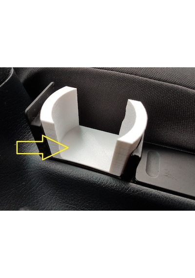 Audi A4 B5 Bardaklık Küçültücü Adaptör