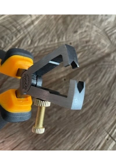 İngco Pro Kablo Sıyırma Soyma Pensesi Crv 170 MM