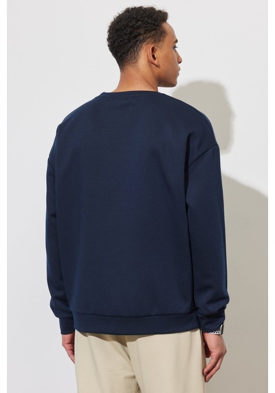 AC&Co / Altınyıldız Classics Erkek Lacı Oversize Bol Kesim Bisiklet Yaka Düz Sweatshirt Lacı AC&Co / Altınyıldız Classics Erkek Lacı Oversize Bol Kesim Bisiklet Yaka Düz Sweatshirt Lacı