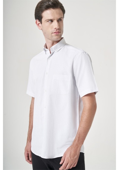 İmza Beyaz-lacivert Düğmeli Yaka Kısa Kol Cepli Comfort Fit Pamuklu Gömlek 1004260185 Beyaz - Lacivert