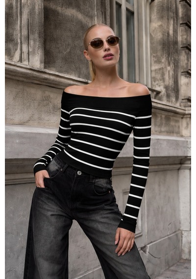 Ramior Collectıon Kadın Beyaz Çizgili Kayık Yaka Fitilli Triko Bluz Siyah - 813592523 Siyah Ramior Collectıon Kadın Beyaz Çizgili Kayık Yaka Fitilli Triko Bluz Siyah - 813592523 Siyah