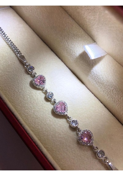 Svarovski Taşlı Pembe 3'lü Kalp Gümüş Işıklı Kutuda Sevgiliye Eşe Hediye Bileklik