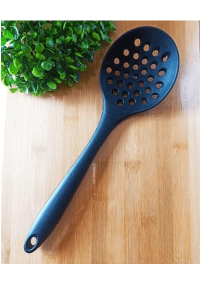 3b Trend Isıya Dayanıklı Silikon Kevgir 28 Cm Siyah
