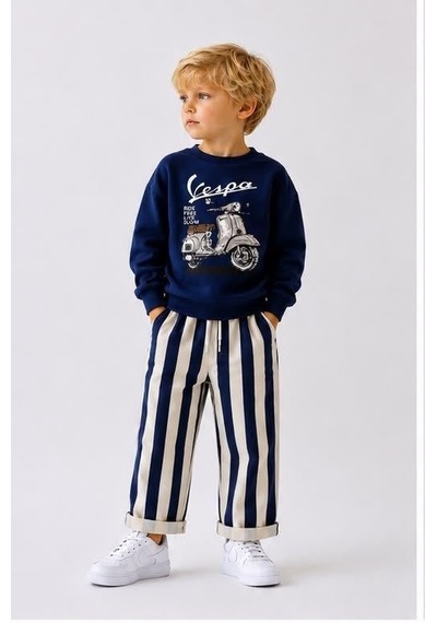 Baskılı Erkek Çocuk Sweatshirt & Lacivert Çizgili Eşofman Altlı Alt Üst Takım
