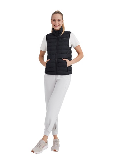 Skechers Kadın Siyah Yelek W Outerwear Padded Vest S231239-001 Siyah