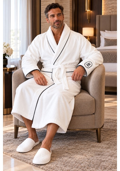 Varol Elegant Monogram Beyaz Erkek Bornoz Yüksek Gramajlı, Uzun Kesim, Şal Yaka