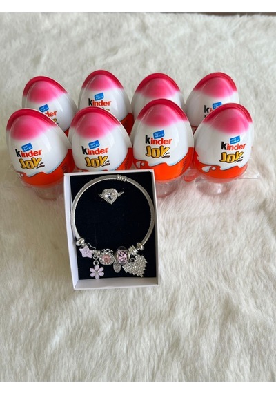 8 Kinder Yumurta İçinden Çıkan Kalpli Yüzük Ve Charm Bileklik