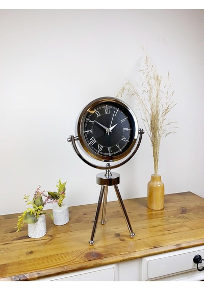 Krom Metal Mini Tripod Siyah Retro Masa Saati 45 26 Cm Renkli