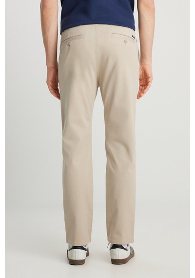 Wrangler Slim Fit Dar Kesim Normal Bel Darpaça Bej Chino Pantolon Beige-wm01003614