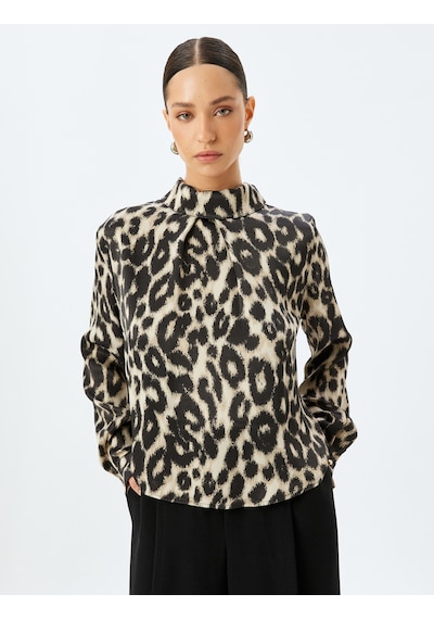 Koton Pile Detaylı Manşetli Dik Yaka Leopar Desenli Bluz Siyah Desenli 5wak60252uw Siyah Koton Pile Detaylı Manşetli Dik Yaka Leopar Desenli Bluz Siyah Desenli 5wak60252uw Siyah