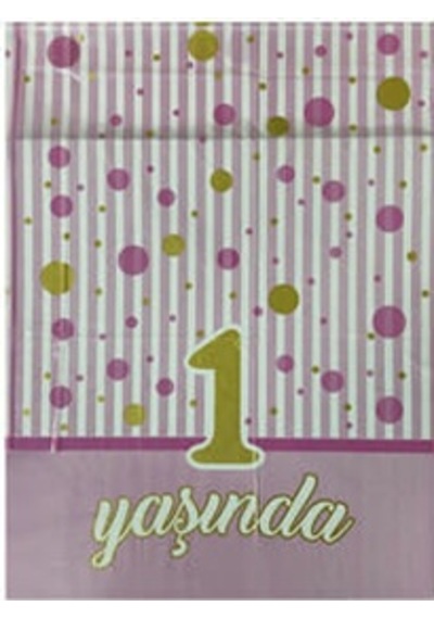 1 Yaşında Pembe Masa Örtüsü 120x180