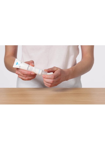 La Roche Posay Effaclar Duo + Spf30 - Yağlı Ciltler İçin Krem 40ml