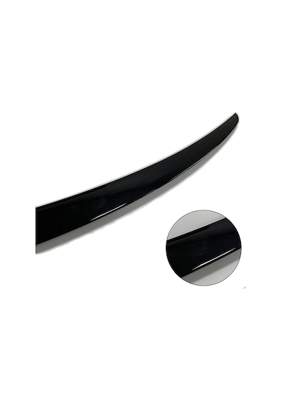 Tesla Model Y Bagaj Üstü Piano Black Spoiler