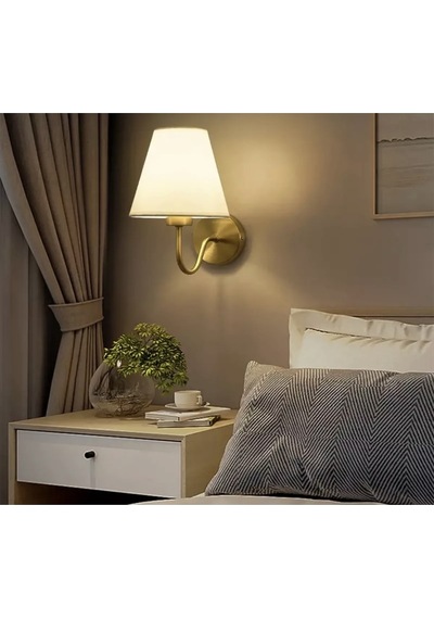 Modern Tasarım Pilli Aplik Gold Sarı Ledli Tak Çalıştır Krem Şapkalı Led Aplik Harika Görsel Gold