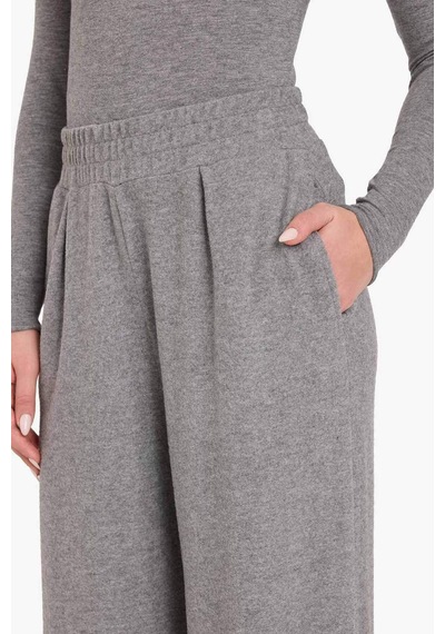 Defacto Wide Leg Yumuşak Tuşeli Pantolon G8418ax25wngr108 Gri-gr108