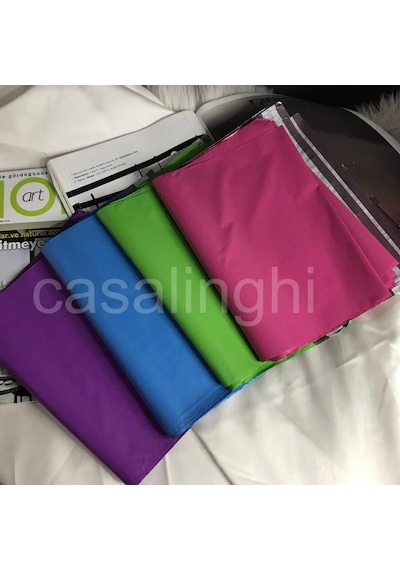 Renkli Kargo Poşeti Hediye Poşeti 4 Adet 24x30+5 Cm Kendinden Yapışkanlı Küçük Boy Kargo Zarfı, E-ticaret Ve Butik Gönderi Poşeti Hediye Poşeti Karışık Renk Çok Renkli