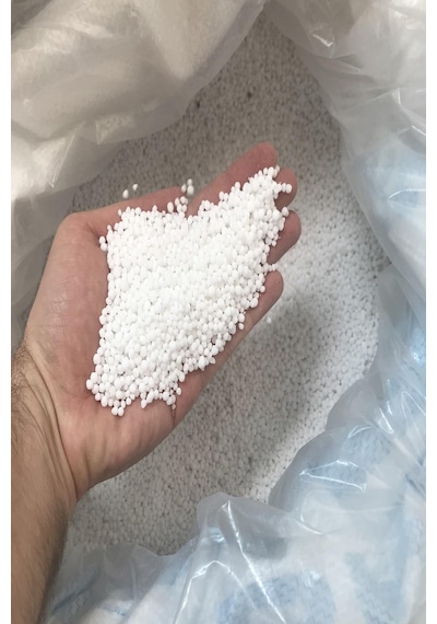 Granül Üre Gübresi %46 Azot Gübresi - 3 KG