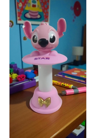 Stitch Kafa Sallayan Gece Lambası Boyut: 18 Cm Çok Renkli