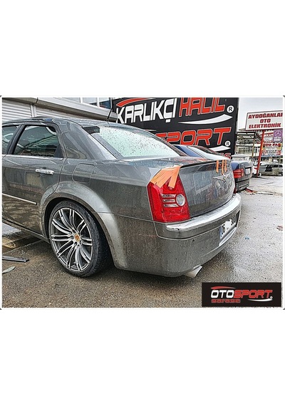 Chrysler 300c Spoyler