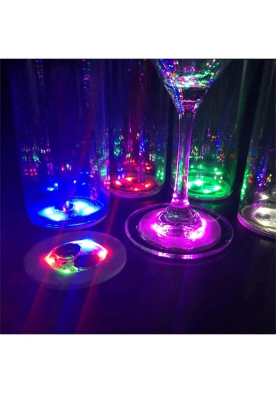 Işıklı Yapışkanlı Bardak Altı Aparatı Ledli 3 Modlu 6 Cm Çap 1 Adet Yetişkin
