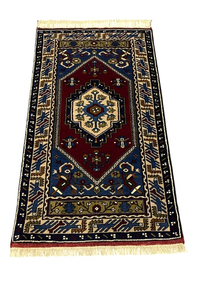 El Dokuma Sıfır Yahyalı Halısı 78x130 Kök Boya Yün Küçük Halı El Dokuma Sıfır Yahyalı Halısı 78x130 Kök Boya Yün Küçük Halı