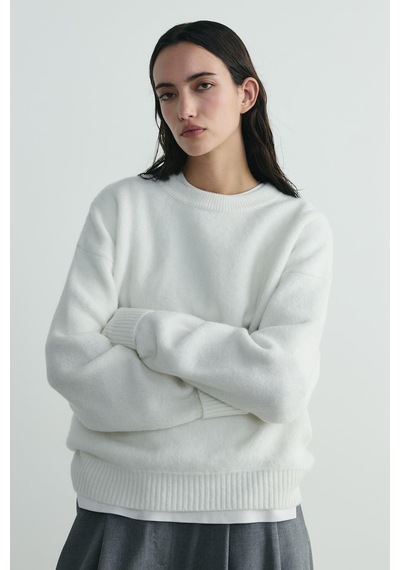Suud Collection Ekru Bella Oversize Kazak