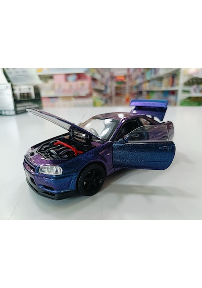 Skyline 1:24 Ölçekli Model Araba Hayallerinizdeki Arabayı Küçültün